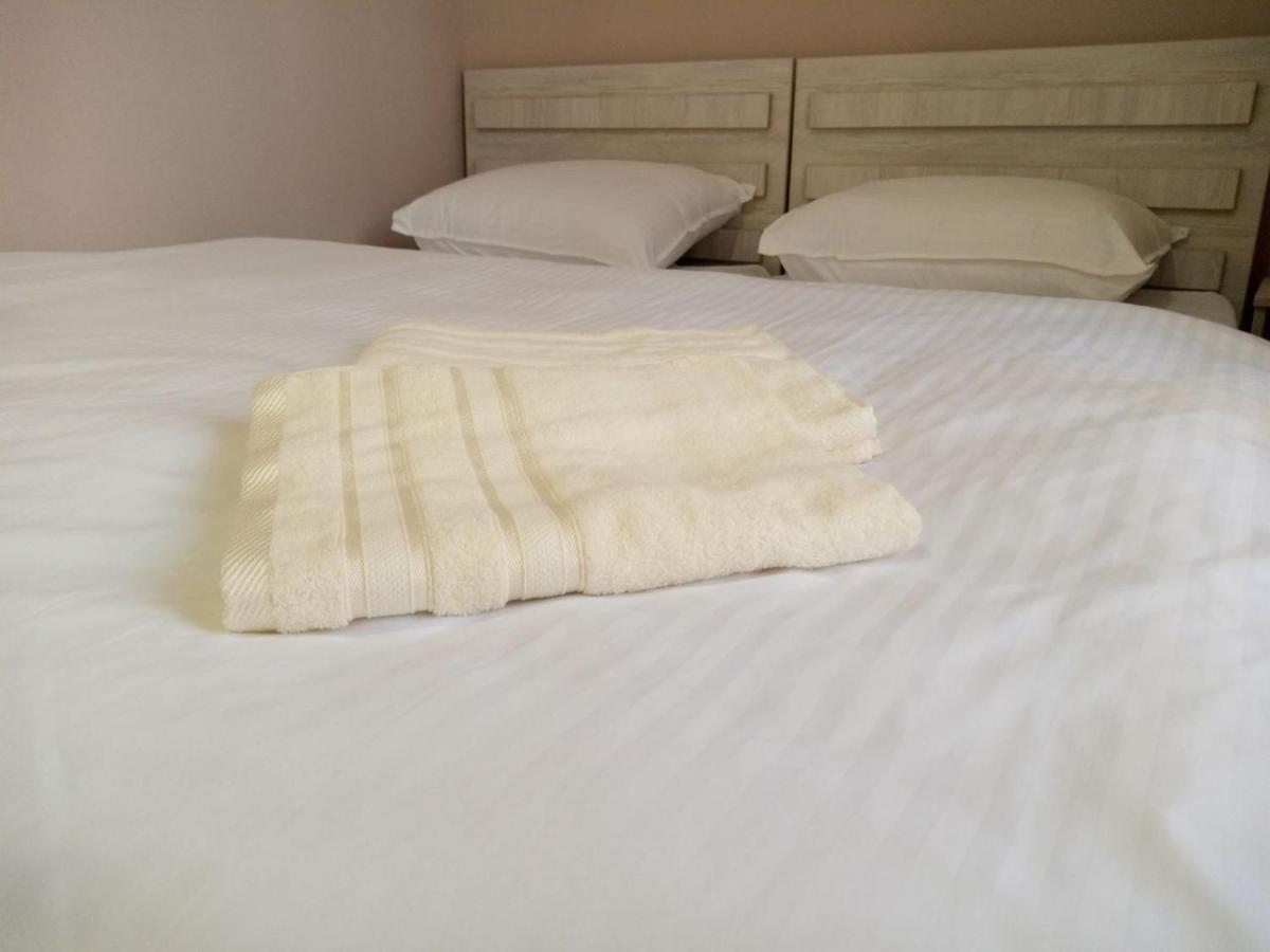 Istirohat Guest House Szamarkand Kültér fotó